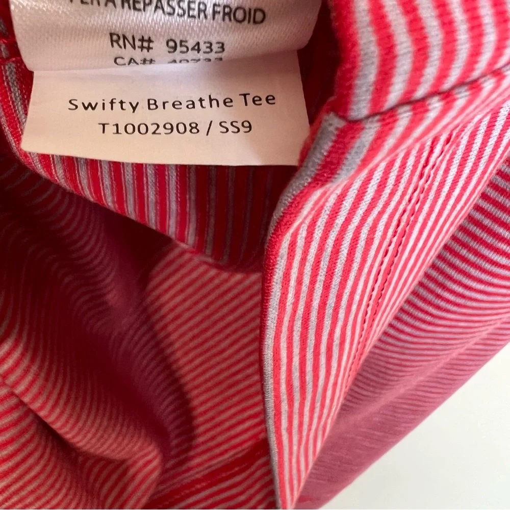 Toad & Co Swiftly Breathe Tee Size Small - Picture 6 of 6